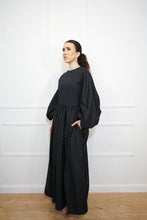 Load image into Gallery viewer, Black Balloon Sleeve Poplin Cotton Dress
